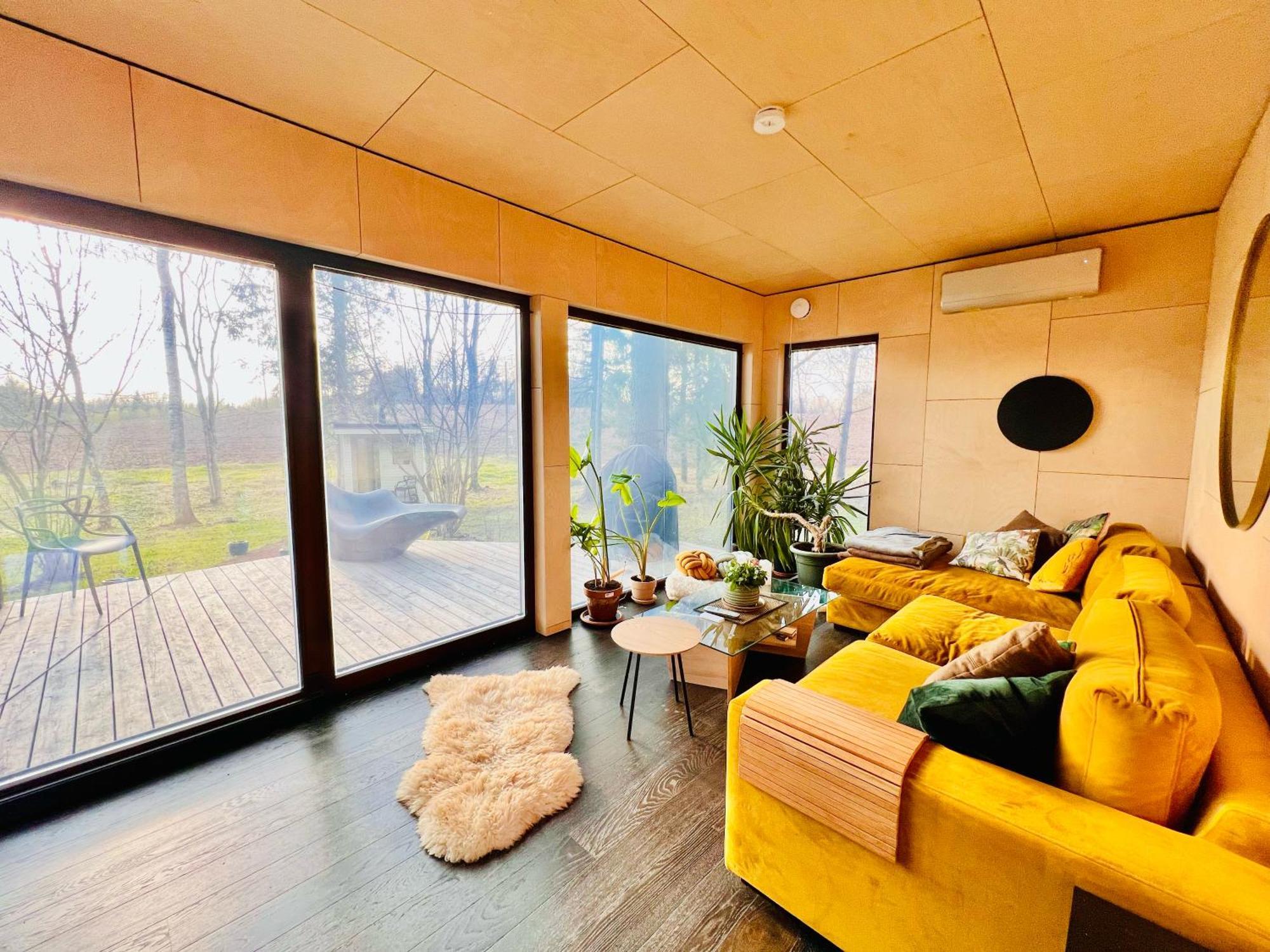 House And Sauna Where City Comforts Meet Nature Aiaste Exterior photo